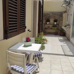 Apartament Corte Di Dionisio, Syrakuzy
